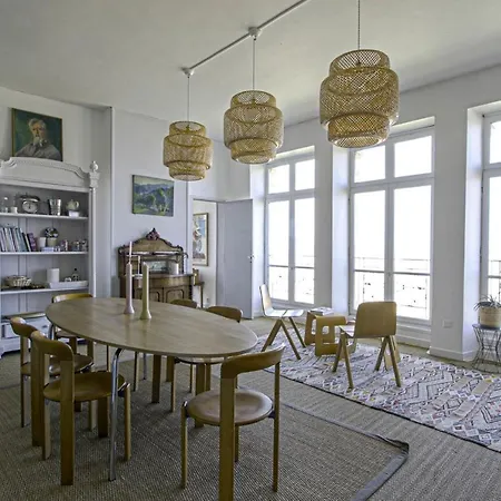 Panoramic Mulberry Plendid Family Apartment *