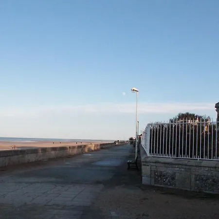 Panoramic Mulberry Plendid Sea Front *