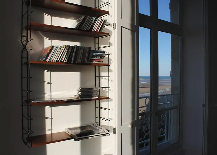 Panoramic Mulberry Plendid Sea Front Apartamento