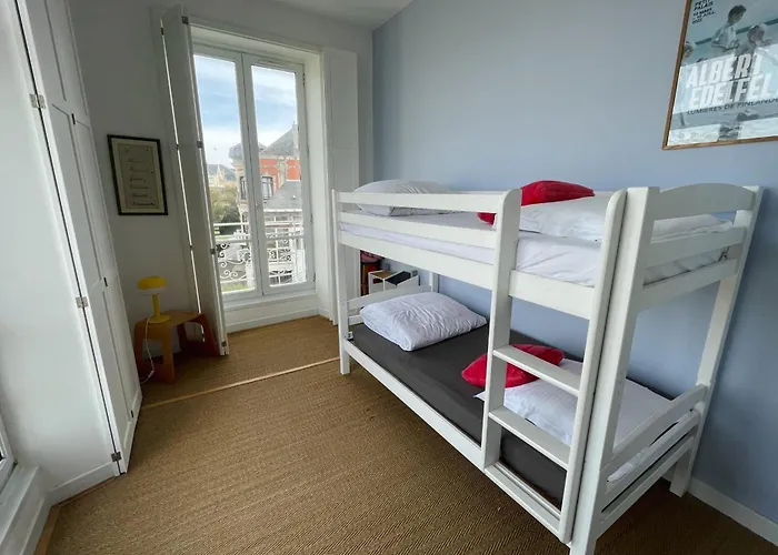 Panoramic Mulberry Plendid Sea Front * אסנלס